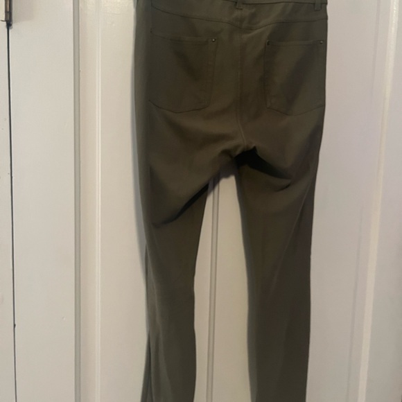 Hue Army Green Jeggings - Picture 3 of 3